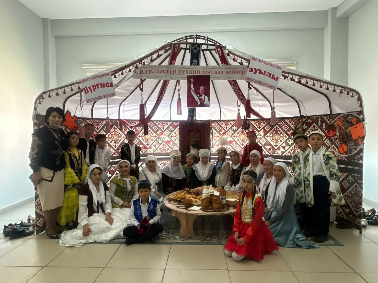 “Бесікке бөледің сен,жырыңды айтып” байқауы